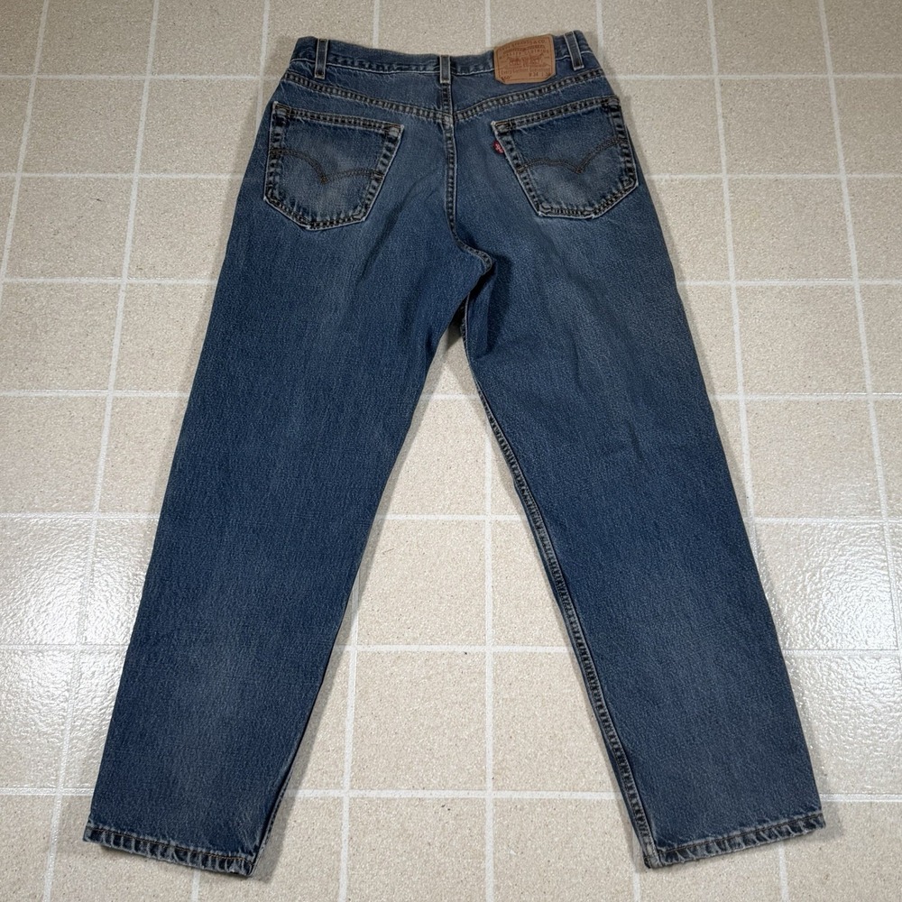 Vintage Y2K Levis 550 Jeans Mens 30x30 Dark Wash Relaxed Fit Made In USA